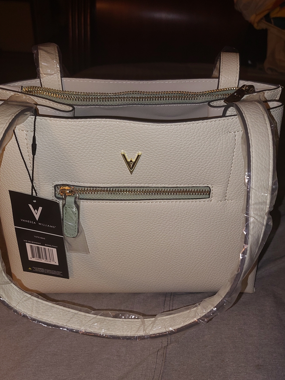 Vanessa Williams Cream Pebbled Tote Bag - Structured Everyday Carry